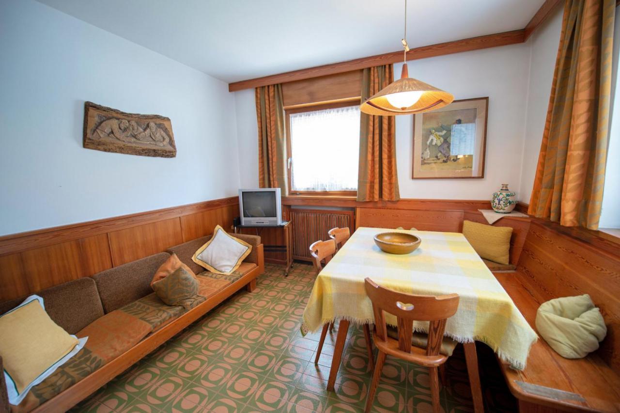 Apartments Cesa Bruma Ортизеи Экстерьер фото